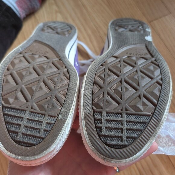 EUC Converse Chuck Taylor All Star Low Top Sneaker W 8.5 M 6.5 Electric Purple - Picture 11 of 14